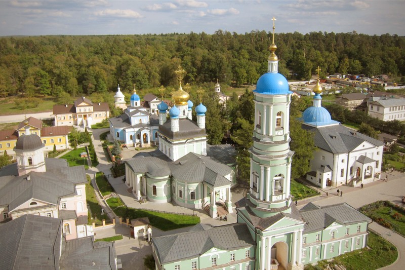 Чудотворная земля России: 15 мест, куда приводит вера