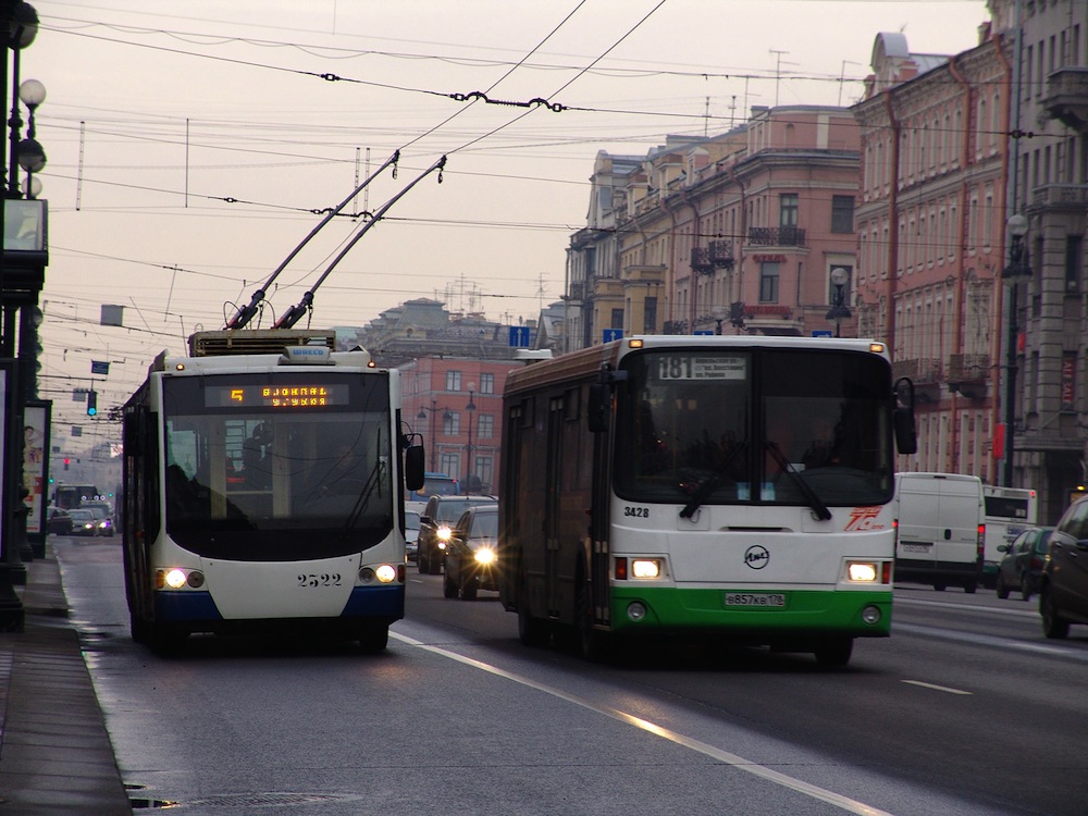 Общественный транспорт Санкт-Петербурга