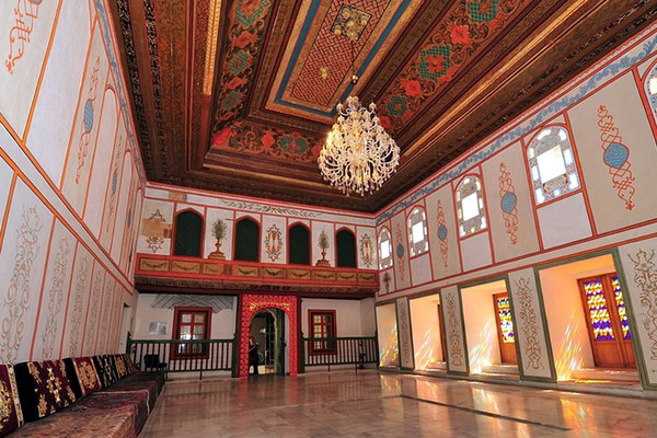 Бахчисарай: город мечетей и православных церквей