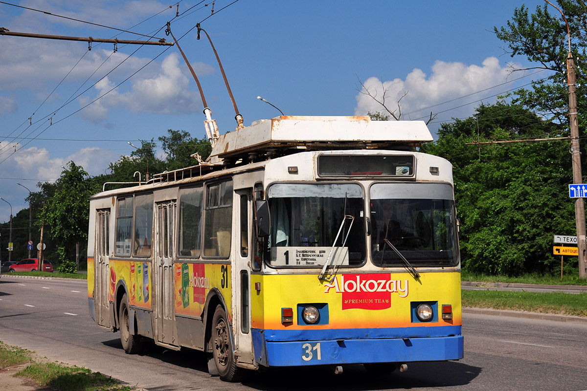 Такси и общественный транспорт в Великом Новгороде