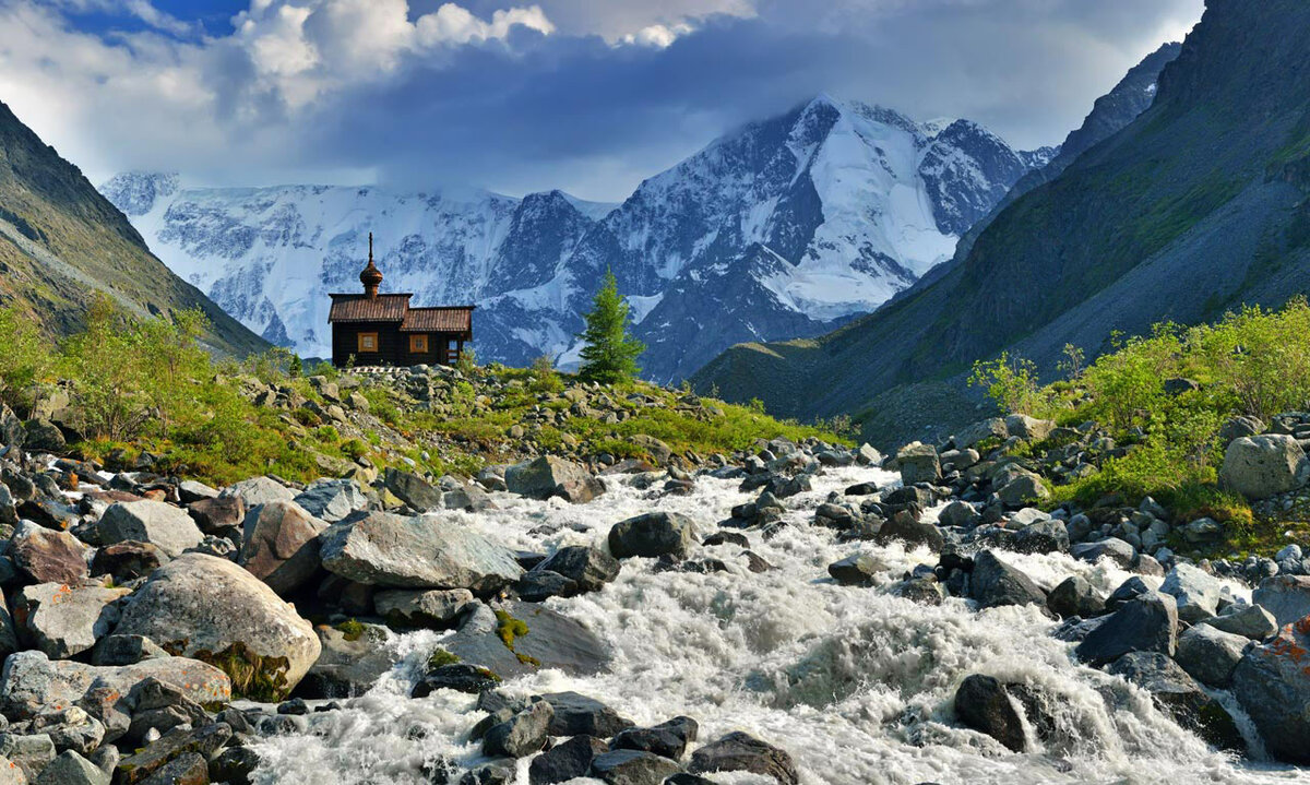 Горный Алтай: ТОП-10 самых интересных маршрутов в горах
