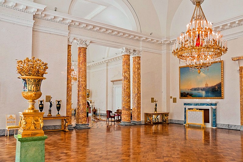 В Царском Селе после семилетней реставрации открыли личные апартаменты Николая II