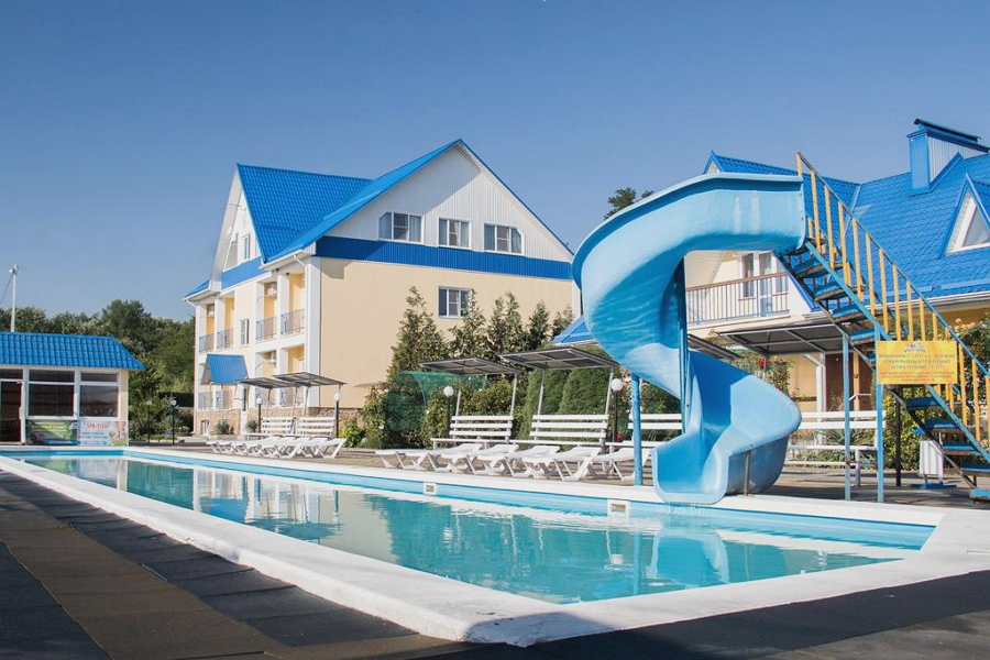 Лучшие отели России с круглогодичным бассейнами